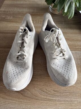 Hoka White Women's Athletic Running Shoes